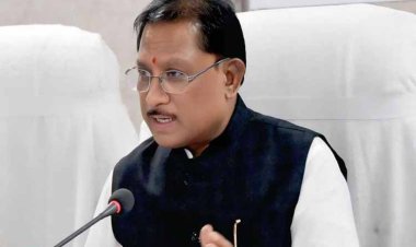 रायपुर : मुख्यमंत्री श्री साय के निर्देश पर त्वरित अमल : बाढ़ पीड़ितों को राशन-ईलाज के साथ अब जरूरी दस्तावेज बनाने का काम भी शुरू