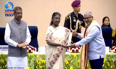 कौशल विकास एवं रोजगार राज्य मंत्री श्री टेटवाल ने राष्ट्रीय शिक्षक पुरस्कार मिलने पर श्री मालवीय को बधाई और शुभकामनाएं दीं