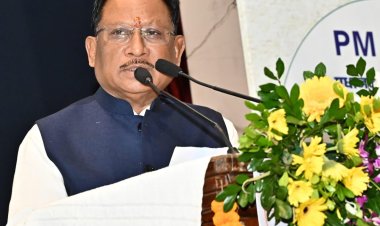 रायपुर : मुख्यमंत्री श्री विष्णु देव साय नगरीय प्रशासन विभाग के स्वच्छता, आवास और लोक कल्याण उत्सव में हुए शामिल