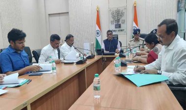 दुर्गा पूजा 2025: मुख्य सचिव प्रत्यय अमृत ने अधिकारियों को दिए सख्त निर्देश, शांति और सुरक्षा सर्वोच्च प्राथमिकता