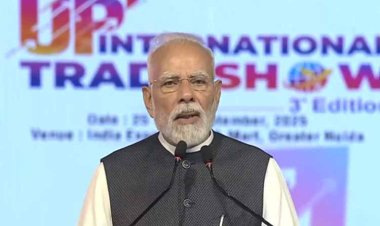 उत्तर प्रदेश इंटरनेशनल ट्रेड शो 2025 में बोले पीएम मोदी – भारत का लक्ष्य ‘चिप से लेकर जहाज’ तक बनाना