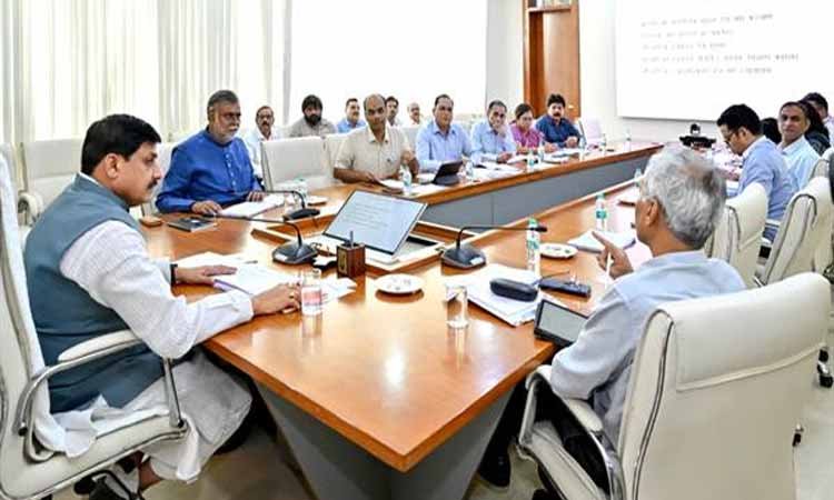 श्रम कल्याण गतिविधियों को गति प्रदान की जाए: मुख्यमंत्री डॉ. यादव