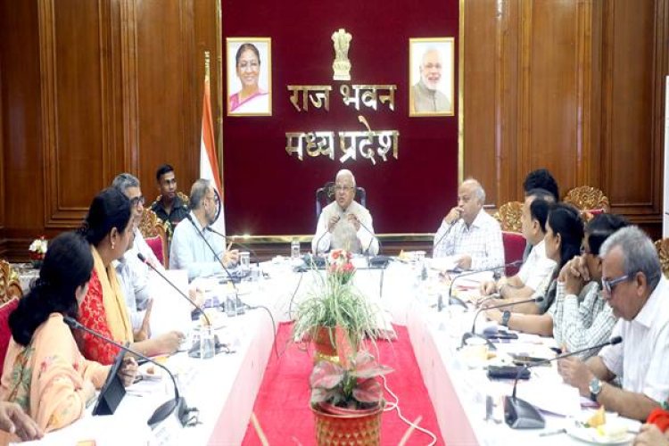 हाट बाजार में सिकल सेल और टीबी की स्क्रीनिंग कराएं: राज्यपाल श्री पटेल