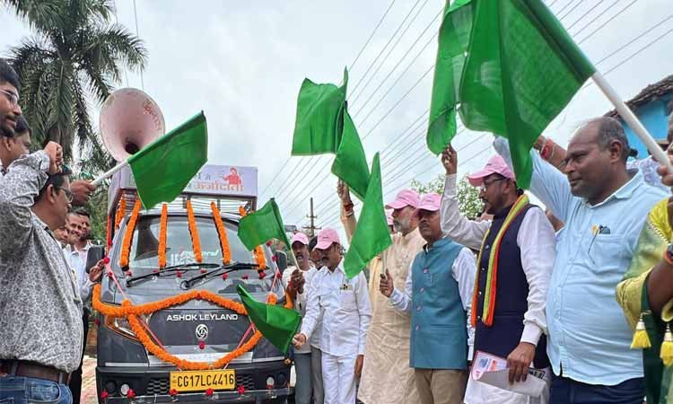 जगदलपुर से निकला प्रधानमंत्री सूर्य घर योजना जागरूकता रथ