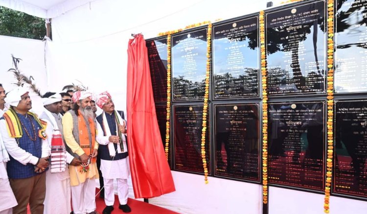 रायपुर : मुख्यमंत्री श्री साय ने नरहरपुर में किया 75.31 करोड़ रुपए के 11 निर्माण कार्यों का भूमिपूजन