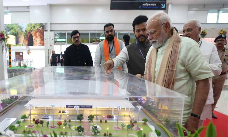 40 हजार करोड़ की योजनाओं का तोहफ़ा, पीएम मोदी बोले – नवरात्रि से घटेगी रोज़मर्रा की वस्तुओं की कीमत