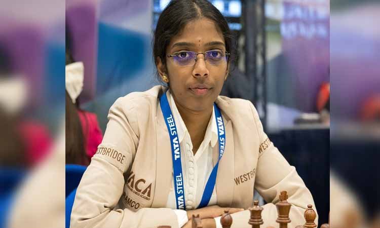 प्रधानमंत्री मोदी और मंत्रियों ने वैशाली रमेशबाबू को ग्रैंड स्विस खिताब जीतने पर दी बधाई