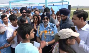 गाजियाबाद में 93वां वायु सेना दिवस समारोह, एयर चीफ मार्शल ने परेड का निरीक्षण किया