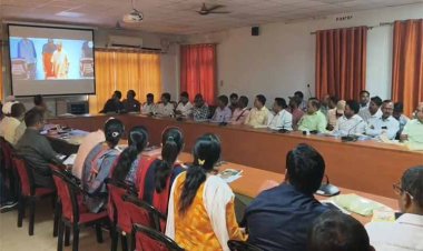 सोनभद्र में प्रधानमंत्री मोदी विज़न 2047 पर पत्रकार संगोष्ठी, क्षेत्र विकास के सुझाव मांगे गए