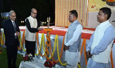 रायपुर : राजभवन में दीपावली मिलन समारोह का हुआ आयोजन