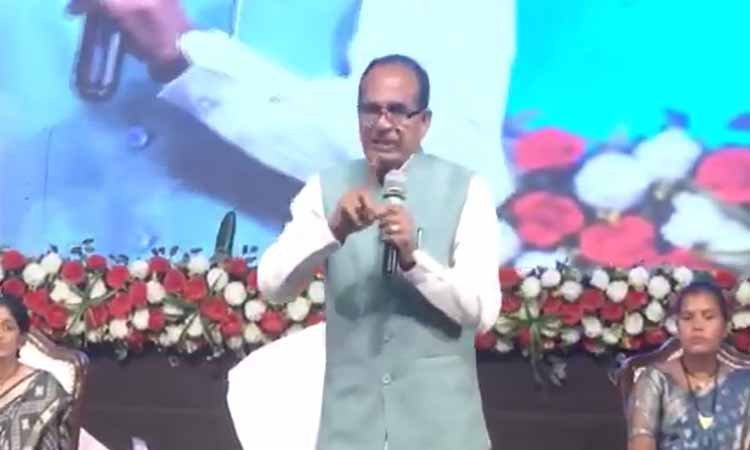 शिवराज सिंह चौहान ने महिला किसान दिवस पर कहा – हर महिला किसान की आय बढ़ाना प्राथमिकता