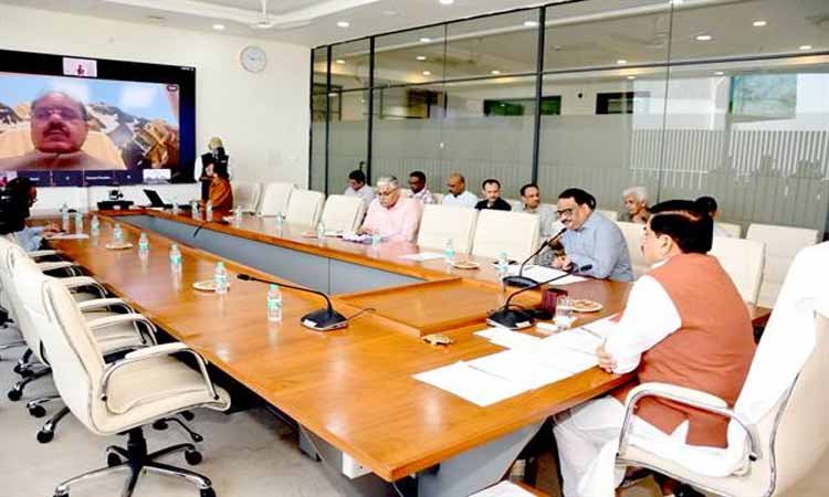 प्रदेश की सांस्कृतिक, धार्मिक, सामाजिक विरासत को सहेजने के भाव से मनाएं आगामी त्यौहार : मुख्यमंत्री डॉ. यादव