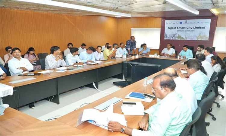 सिंहस्थ 2028 की तैयारियों को गति, मेला अधिकारी आशीष सिंह की अध्यक्षता में समीक्षा बैठक संपन्न