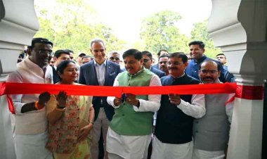 टूरिस्ट हेली सर्विस का उठाएं भरपूर लाभ : मुख्यमंत्री डॉ. यादव