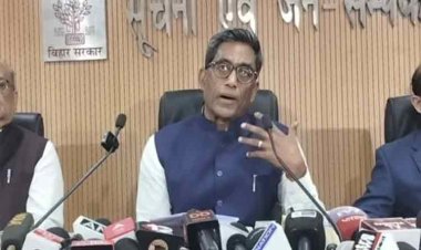 बिहार कैबिनेट की पहली बैठक में बड़े फैसले: राज्य बनेगा नया टेक हब, चीनी मिलों के पुनर्जीवन पर भी मंजूरी