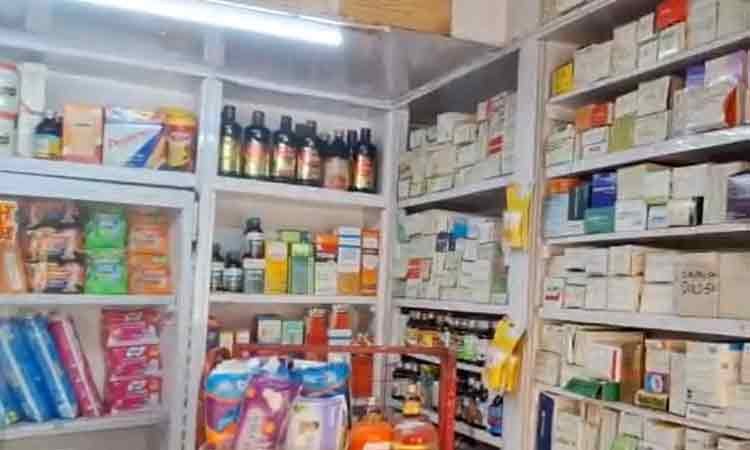 वाराणसी में ज़हरीली कफ सिरप की बड़ी खेप पकड़ी गई, 26 फर्मों पर कार्रवाई शुरू