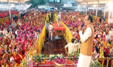सेवढ़ा में रतनगढ़ वाली माँ का अद्भुत लोक बनेगा, इसी साल खुलेगा सीएम राइज स्कूल