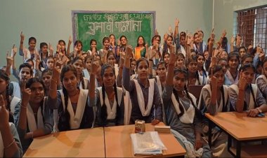 ई.एफ.ए. पं.रविशंकर शुक्ल शास. कन्या उ.मा.विद्यालय में चुनावी पाठशाला