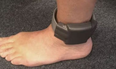 GPS tracker : जमानत पर रिहा कैदी पुलिस को नहीं दे सकेंगे चकमा, GPS ट्रैकर एंक्लेट करेगा जेल के बाहर निगहबानी