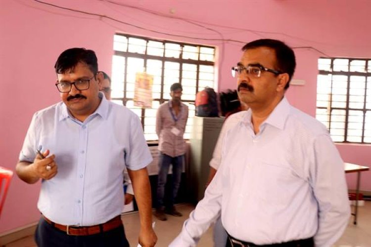 मुख्य निर्वाचन पदाधिकारी श्री राजन ने सीहोर में मतगणना स्थल और स्ट्रांग रूम का किया निरीक्षण
