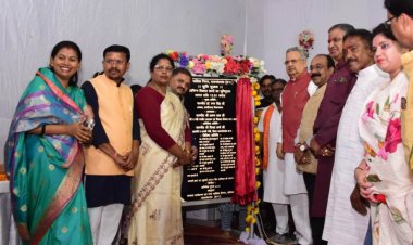 राजनांदगांव : विधानसभा अध्यक्ष डॉ. रमन सिंह ने राजनांदगांव में शहर के विकास के लिए 13 करोड़ 81 लाख रूपए के 96 विकास कार्यों का किया भूमिपूजन