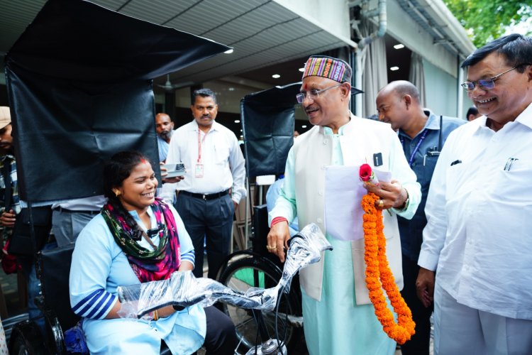 रायपुर : दिव्यांगता कमजोरी नही, मन के हौसले से जीवन की उड़ान