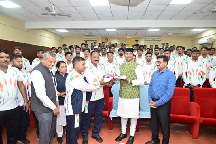माँ तुझे प्रणाम योजना के तहत 81 सदस्यीय दल को जेसलमेर रवाना