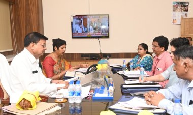 रायपुर : अब डिस्पेंसरी मजदूरों को सीधे विशेषज्ञ हॉस्पिटल में कर सकेंगे रेफर, श्रम मंत्री ने दिए निर्देश