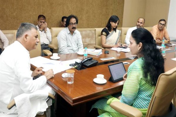 आयुष औषधियों के लिए "औषधि उत्पादन नीति" और मूल्य निर्धारण लिए "औषधि क्रय-विक्रय नीति" बनाई जाए : आयुष मंत्री श्री परमार
