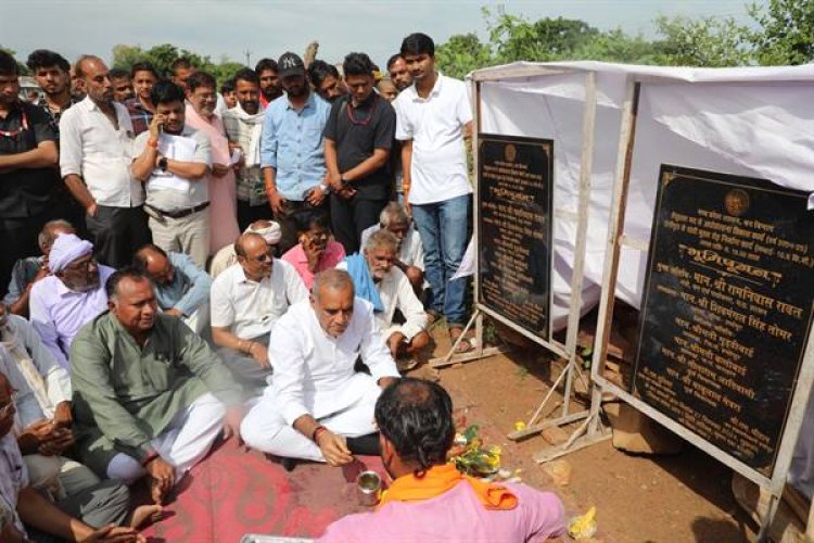 ग्रामीणों को सुगम आवागमन की सुविधा उपलब्ध होगी : वन मंत्री श्री रावत