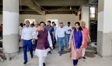 जिला अस्पताल को श्रेष्ठ उपचार का केन्द्र बनाएं : उप मुख्यमंत्री श्री शुक्ल