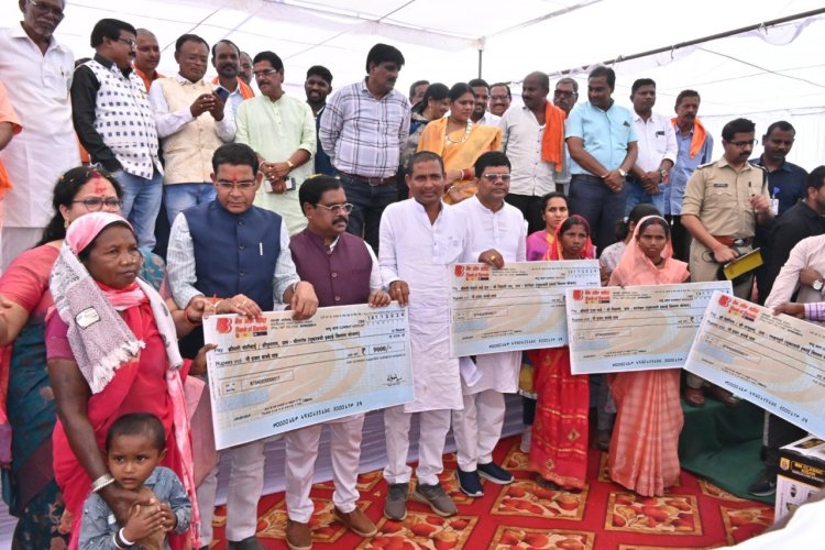 रायपुर : हम संगठित होकर आगे बढ़ सकते हैं - मंत्री श्री टंकराम वर्मा