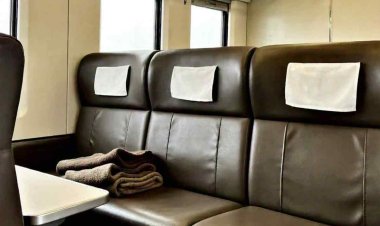 AC कोच में कितने इस्तेमाल के बाद धुलते हैं चादर-पिलो कवर और कंबल, उत्तर पश्चिम रेलवे का आया जवाब