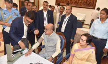राज्यपाल श्री डेका ने स्वास्थ्य शिविर में कराया परीक्षण