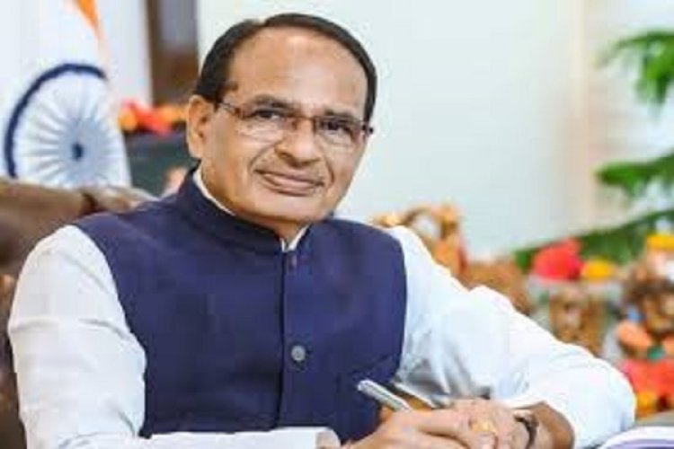 केन्द्रीय मंत्री शिवराज सिंह चौहान ने कहा, सरकार ने हर गरीब को पक्का घर देने के लिए 2.95 करोड़ मकानों की स्वीकृति दी