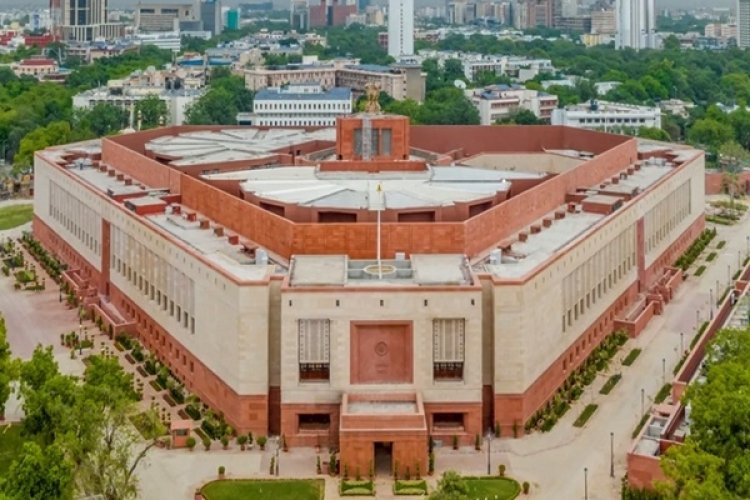 सरकार ‘एक राष्ट्र-एक चुनाव’ विधेयक व्यापक परामर्श के लिए संयुक्त संसदीय समिति को भेजने पर सहमत