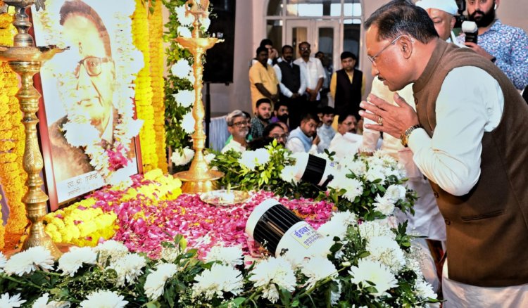 रायपुर : मुख्यमंत्री ने स्वर्गीय श्री बृजेंद्र प्रसाद श्रीवास्तव को दी श्रद्धांजलि