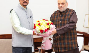 रायपुर : केंद्रीय गृह मंत्री श्री शाह से राज्यपाल श्री डेका ने सौजन्य भेंट की