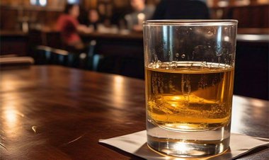 शराब छोड़ने के बाद भी, शराब लीवर की पुन: उत्पन्न करने की क्षमता को ख़राब कर सकता है