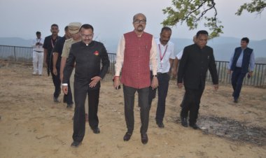 रायपुर : राज्यपाल रमेन डेका पहुंचे मैनपाट, किया उल्टा पानी पर्यटन स्थल का निरीक्षण