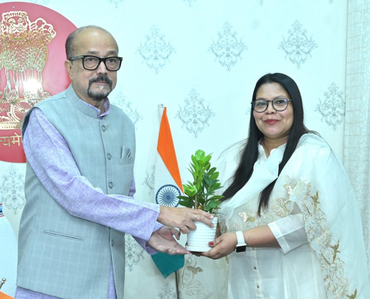 रायपुर : राज्यपाल श्री डेका ने संयुक्त सचिव को भारतीय प्रशासनिक सेवा में पदोन्नत होने पर बधाई दी