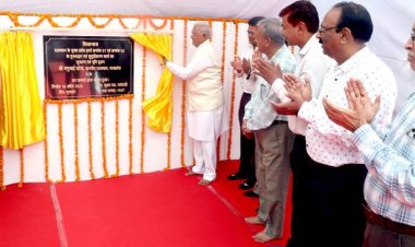 राज्यपाल श्री पटेल ने राजभवन के प्रवेश द्वार क्रमांक- 1 एवं 2 के जीर्णोद्धार एवं सुदृढ़ीकरण कार्य का किया भूमि-पूजन