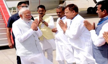 प्रधानमंत्री श्री मोदी का ग्वालियर आगमन पर हुआ स्वागत