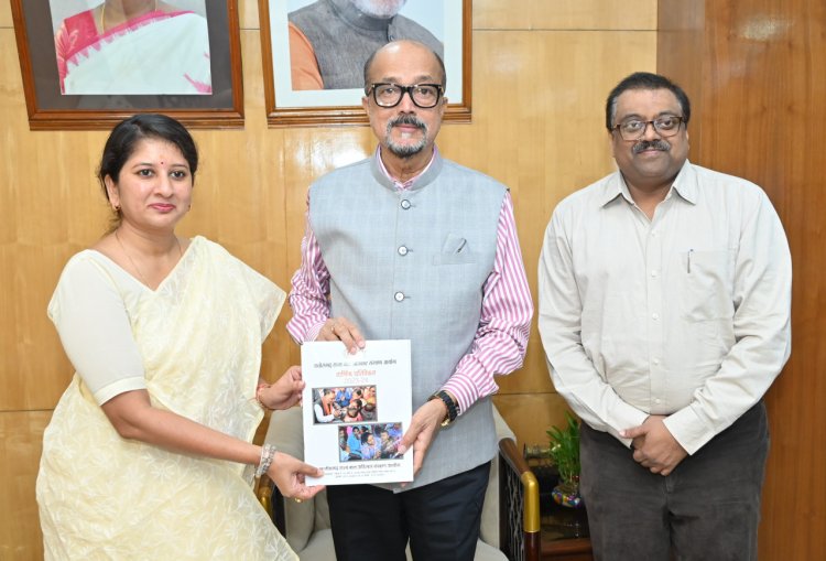 रायपुर : राज्यपाल श्री डेका से छत्तीसगढ़ राज्य बाल अधिकार संरक्षण आयोग के अध्यक्ष ने की सौजन्य भेंट
