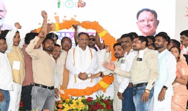 रायपुर : गरीब परिवारों को पक्का मकान देकर प्रधानमंत्री श्री नरेंद्र मोदी के संकल्प को साकार कर रही है छत्तीसगढ़ सरकार: मुख्यमंत्री श्री विष्णु देव साय