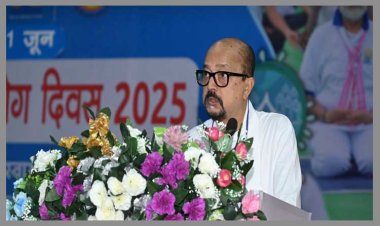 रायपुर : ’अंतर्राष्ट्रीय योग दिवस’ : भागदौड़ और तनावपूर्ण जिंदगी में खुद को स्वस्थ रखने का सबसे आसान उपाय है योग - राज्यपाल श्री डेका