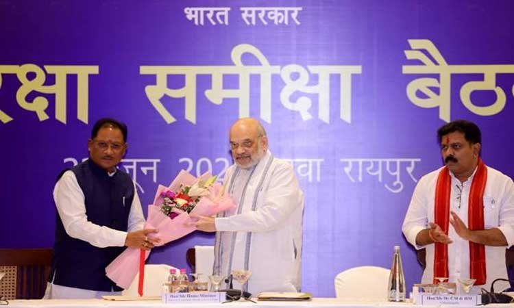 नक्सलवाद पर राज्यों के DGP संग अमित शाह की बैठक