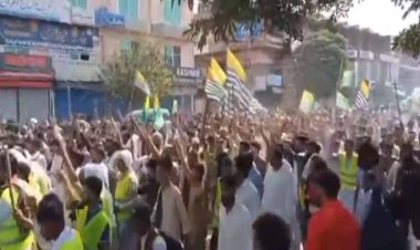 पीओके में भड़का जनविरोध: पाकिस्तानी सेना के खिलाफ प्रदर्शन, गोलीबारी में 10 की मौत