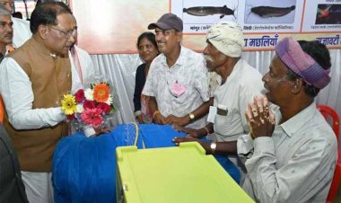 रायपुर : छत्तीसगढ़ के चहुंमुखी विकास के लिए हमारी सरकार प्रतिबद्ध : मुख्यमंत्री श्री विष्णु देव साय