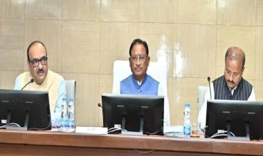 रायपुर : मुख्यमंत्री श्री विष्णु देव साय ने कलेक्टर्स कॉन्फ्रेंस में दिखाई सख्ती — कहा, “जनहित के कार्यों में लापरवाही बर्दाश्त नहीं की जाएगी